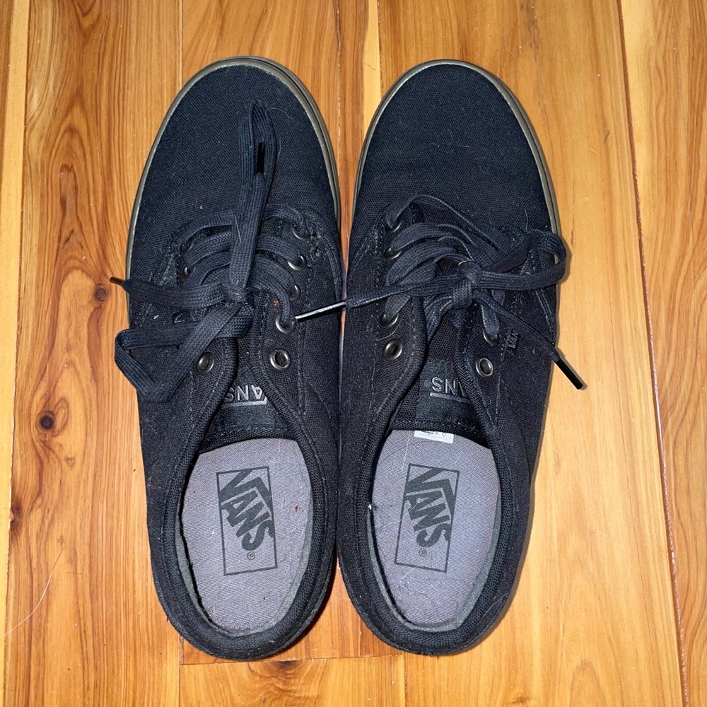 Vans Atwood Black Canvas Shoes - Men’s Size 9 (NWT)